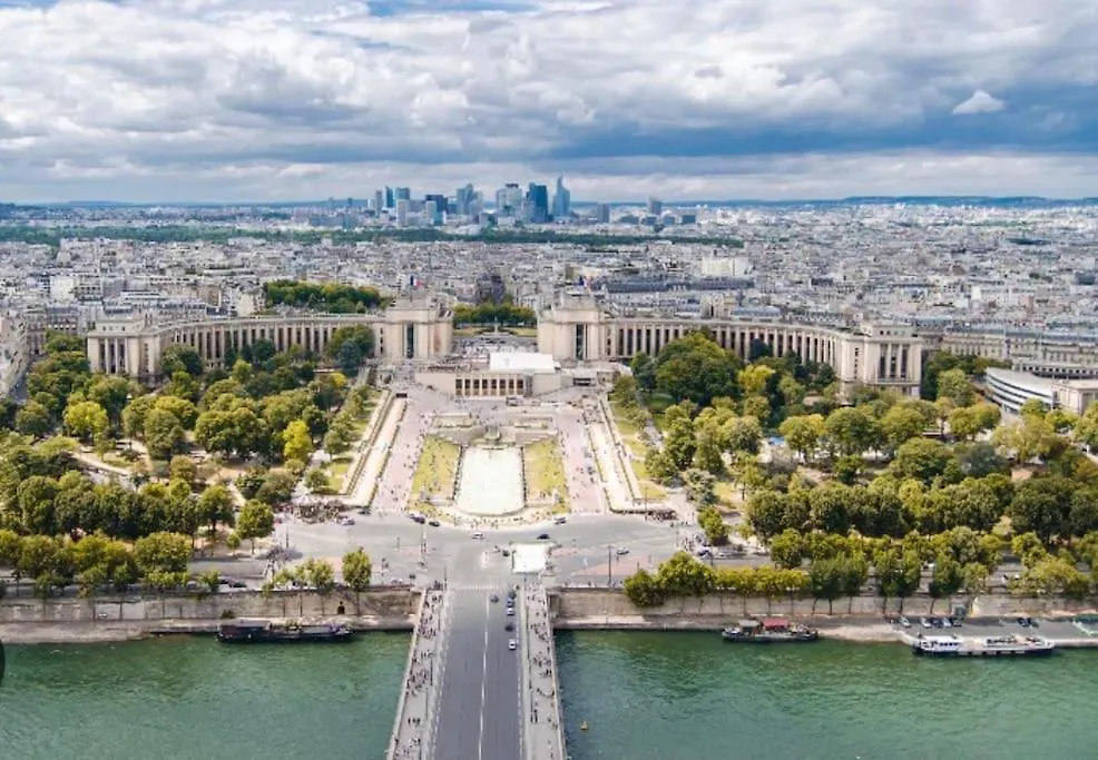 Апартаменты Appartement De Luxe Paris 16